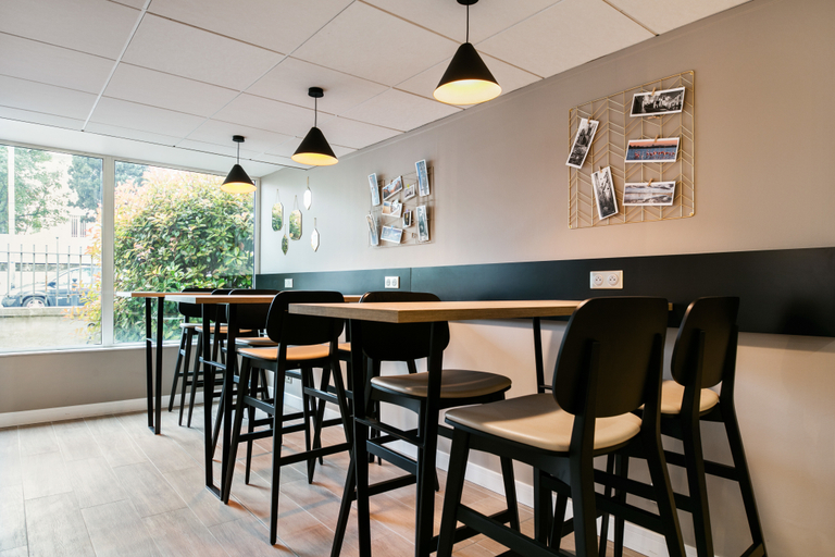 Food & Drinks 5, Appart'City Confort Montpellier Saint Roch, Hérault