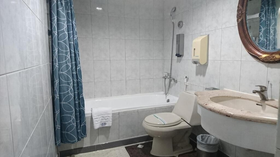 Bathroom 4, Gaudi Hotel, Kaohsiung