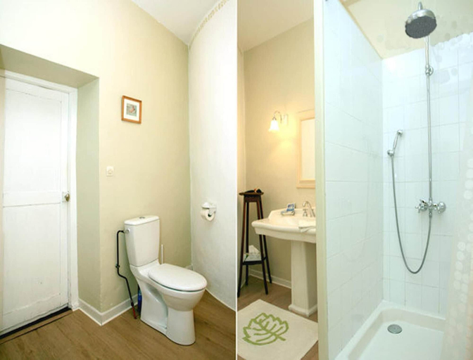 Bathroom 5, L'affable Les cammazes, Tarn