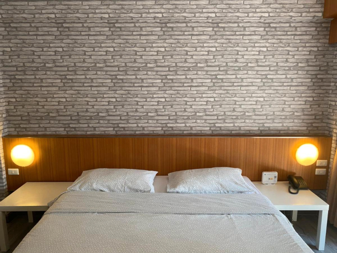 Bedroom 29