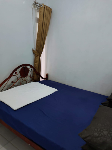 Bedroom 5, Homestay Srikandi, Garut