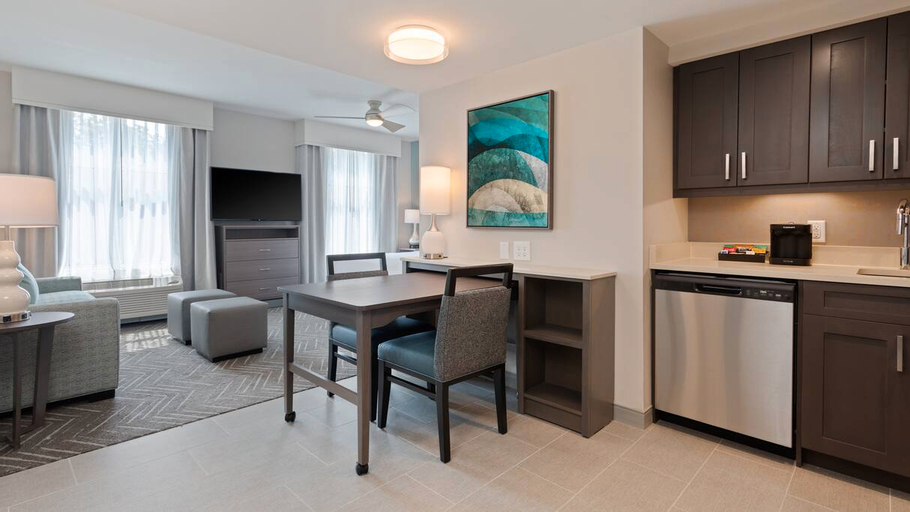 Dining Room 1