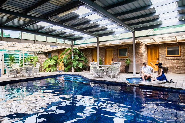 Sport & Beauty 4, The Hahndorf Lodge, Adelaide