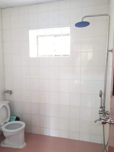 Bathroom, Duong Sat Hotel by ZUZU, Đà Lạt