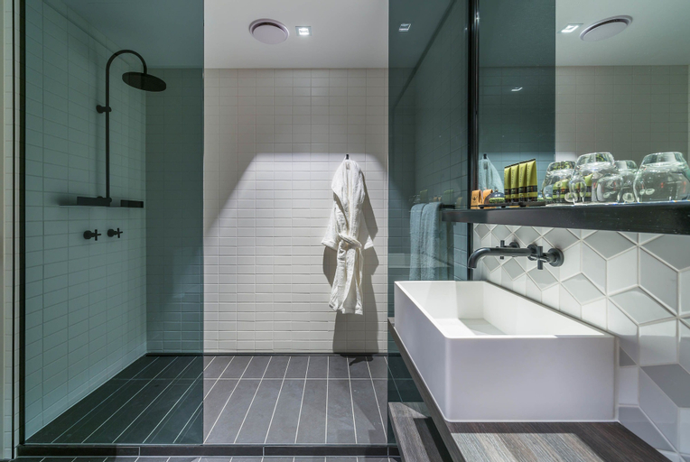Bathroom 24