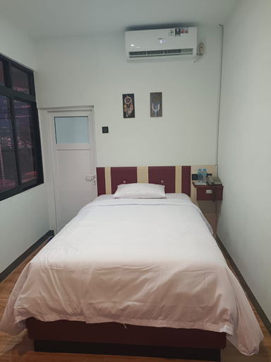Bedroom 4, Hotel Berlian, Pontianak
