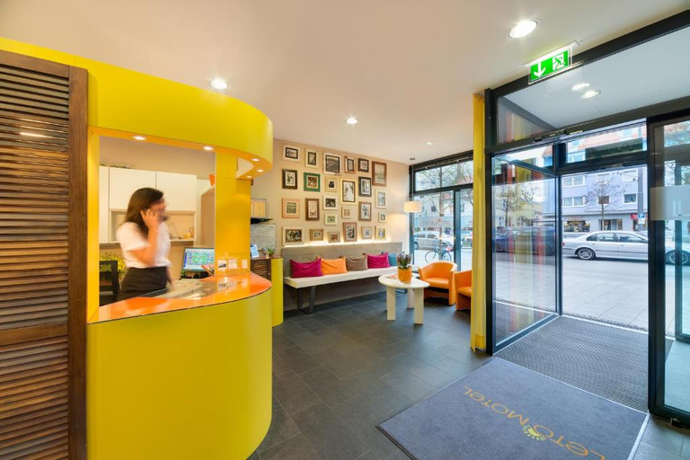 Public Area 3, B&B HOTEL München-Moosach, München