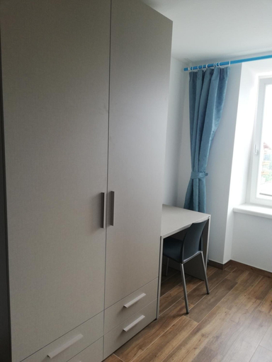 Bedroom 4, Rosticaffè, Trento