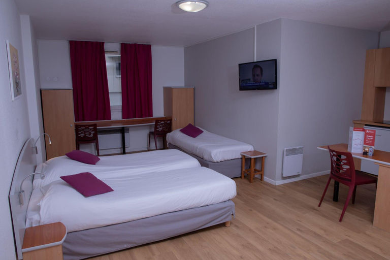 Bedroom 2, City Residence Strasbourg Access, Bas-Rhin