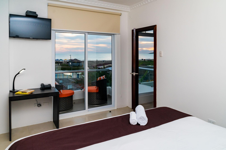 Bedroom 3, La Ria Playas, Playas