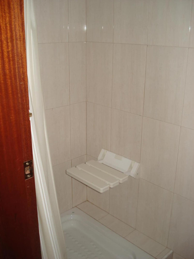 Bathroom, Albergue Fayacava, Asturias
