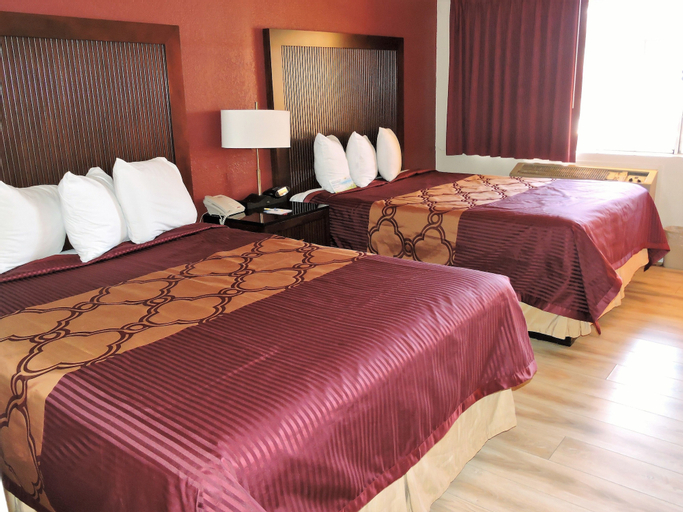 Bedroom 18
