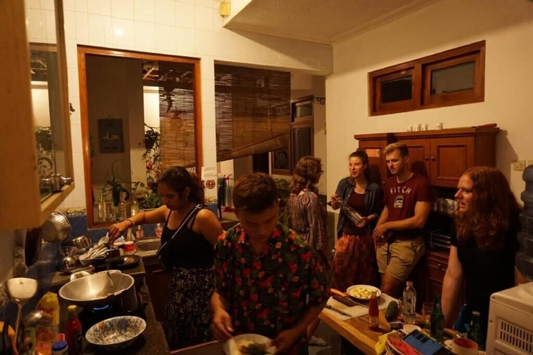 Food & Drinks 14
