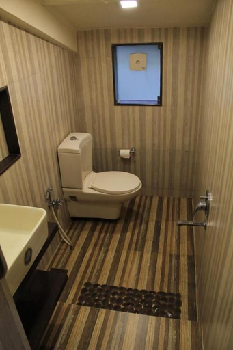 Bathroom 4, Hotel Malas, Satara