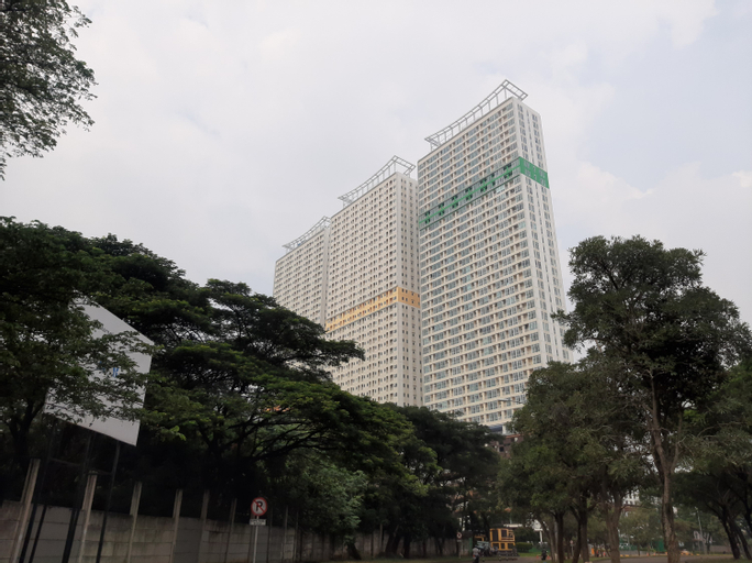 Exterior & Views 2, Warm and Cozy Studio Room Apartment at B Residence By Travelio, South Tangerang