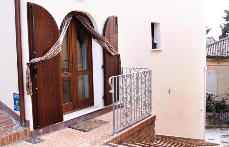 Exterior & Views 2, Agriturismo Pozzuolo, Pesaro E Urbino