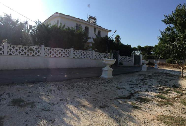 Exterior & Views 2, B&B Franziska Mare, Taranto