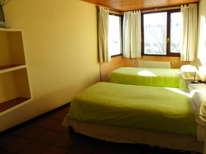 Bedroom 4, Hostal Yeti, Granada