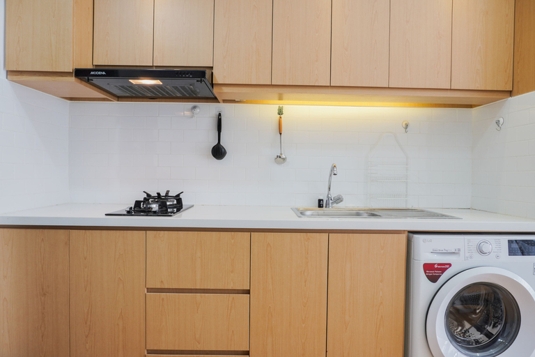 Others 2, Nice and Cozy Studio Room at Casa De Parco Apartment By Travelio, Tangerang
