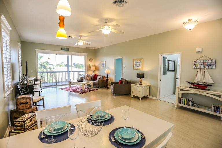 Others 5, 26653 Hickory Blvd, Lee