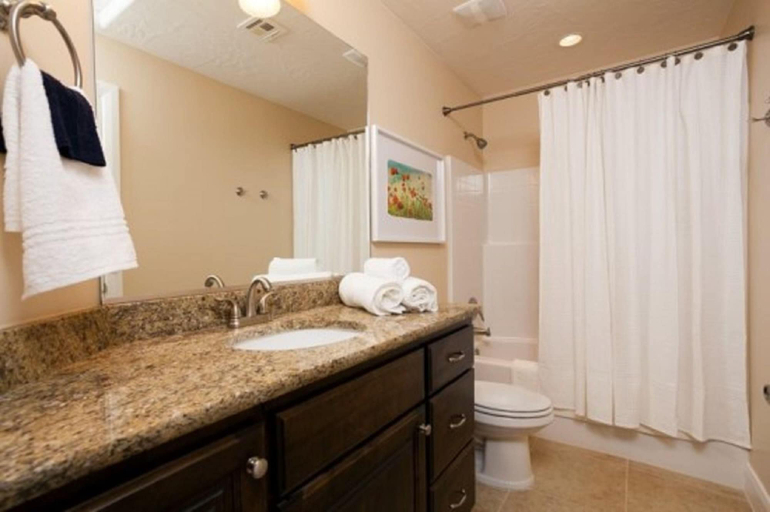 Bathroom 3, Zion Escapes, Washington