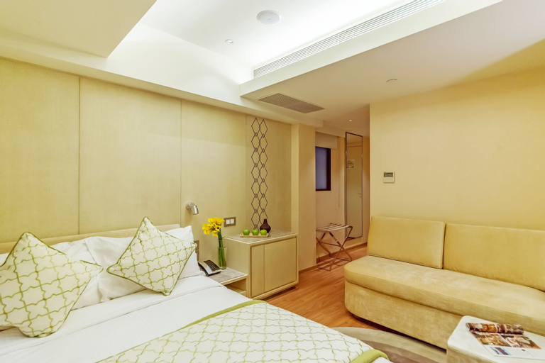Bedroom 28