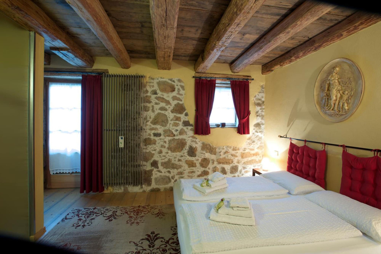 Bedroom 4, Maso Franceschella, Trento