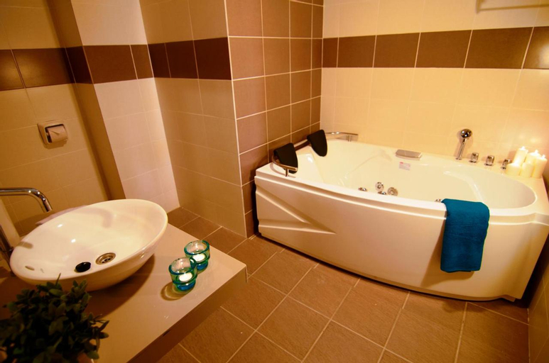 Bedroom 5, Bayou Lagoon Park Resort, Malacca City