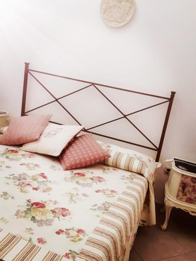 Bedroom 2, A due passi, Taranto