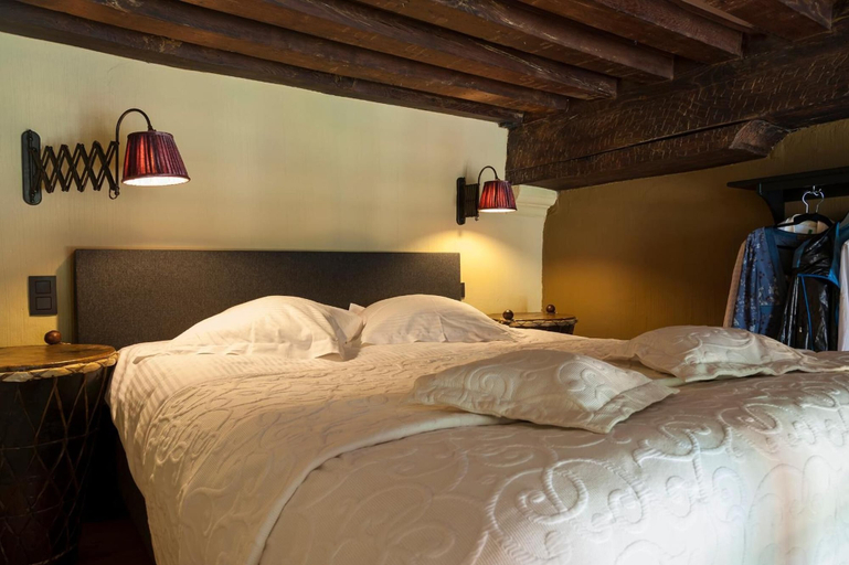 Bedroom 2, Residence Breydelhof, West-Vlaanderen