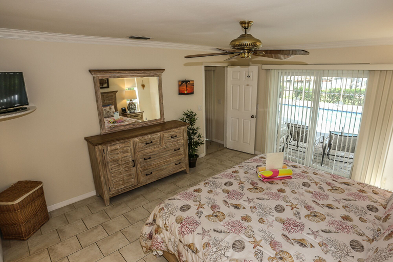 Bedroom 2, 250 Albatross Street, Lee