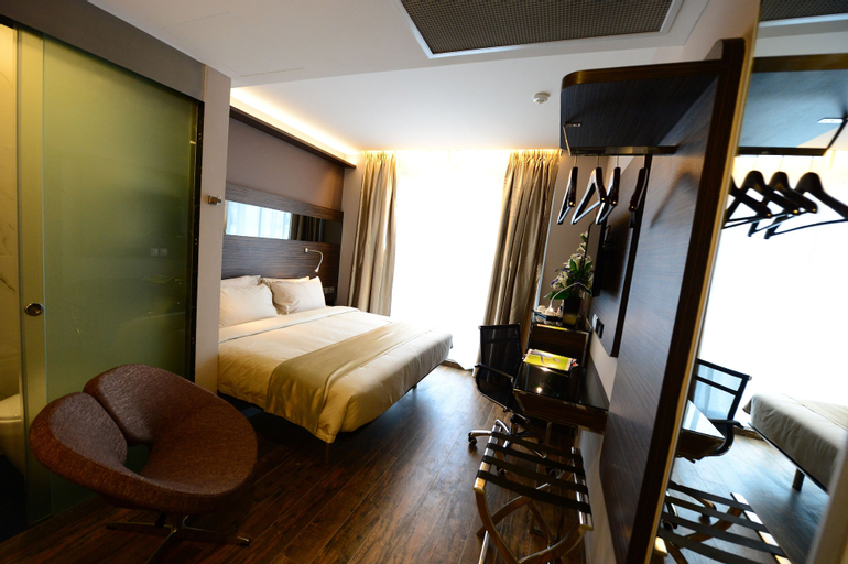 Bedroom 22