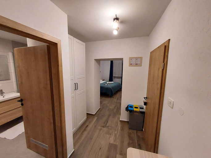 Others 3, Soca Guesthouse, Kanal