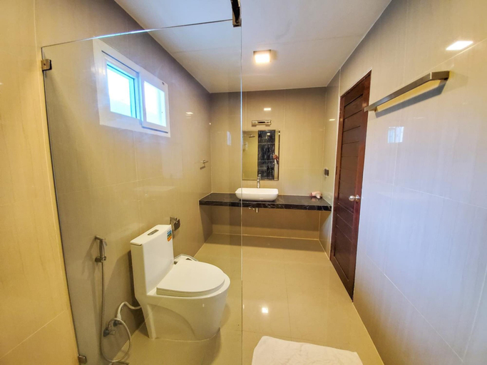 Bathroom 3, Summer inn Thoddoo