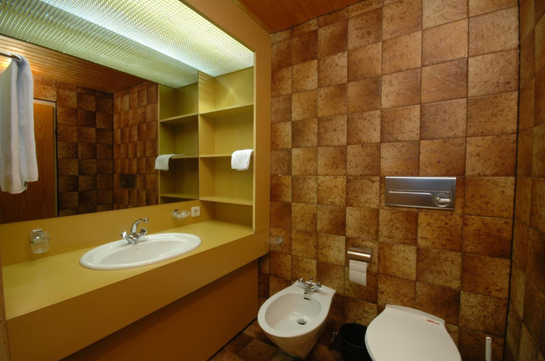 Bathroom 4, Aparthotel Maso Corto, Bolzano