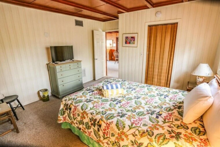 Bedroom 3, 4851 Dolphin Lane - M, Lee