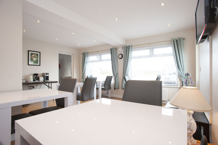 Others 5, Causeway B & B, Causeway Coast and Glens