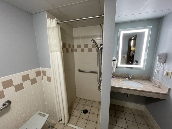 Bathroom 2