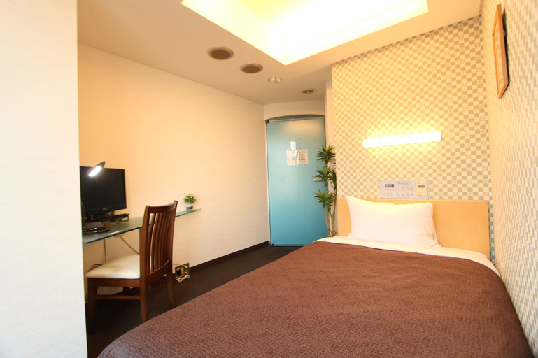 Bedroom 6