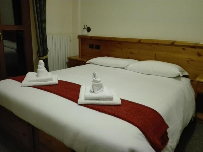 Bedroom 3, Hotel Ristorante Valle Del Bitto, Sondrio