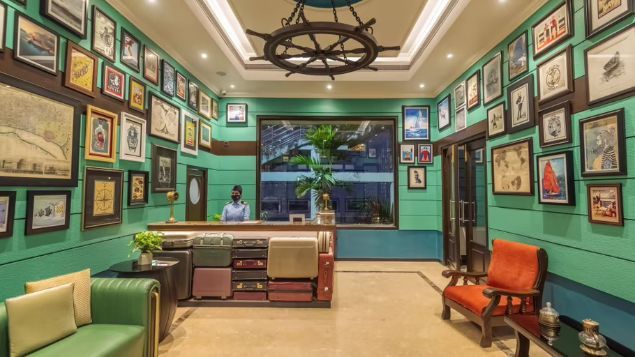Public Area 2, Polo Floatel Kolkata, Kolkata