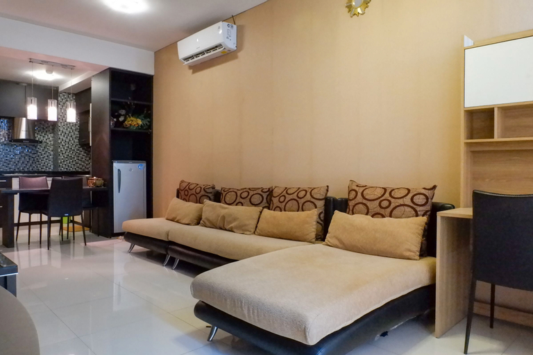 Best View and Strategic 1BR Apartment at Aryaduta Residence By Travelio, Surabaya