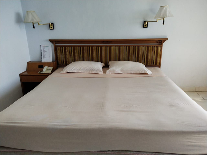 Bukit Kenari Hotel & Restaurant Room Type - DELUXE Sea View with Balcony (Room Only)