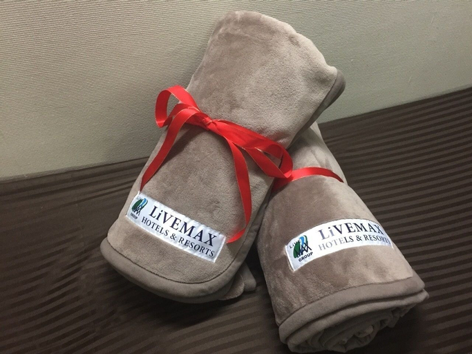 Amenities 12