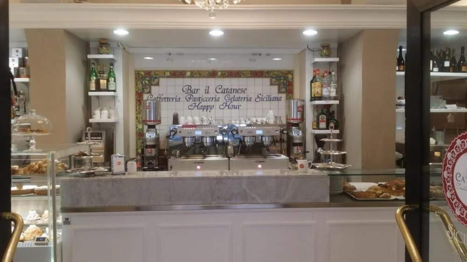 Food & Drinks 5, Piazza Cavour Suite, Roma