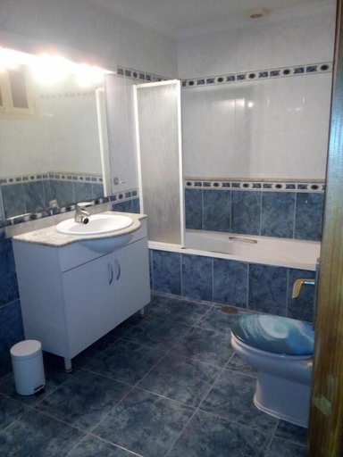 Bathroom, La Santa Ocean, Las Palmas