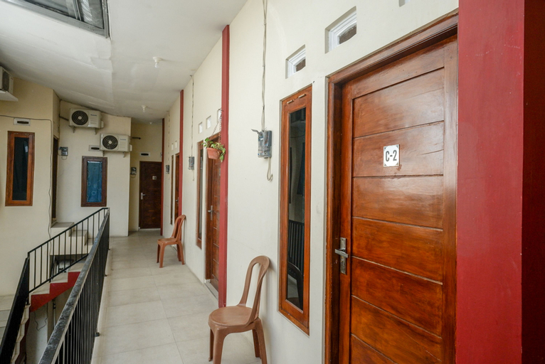 Public Area 3, RedDoorz @ Mahameru Residence Yogyakarta, Sleman