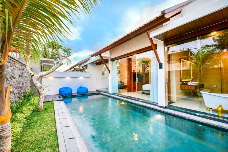 Swimming Pool 1