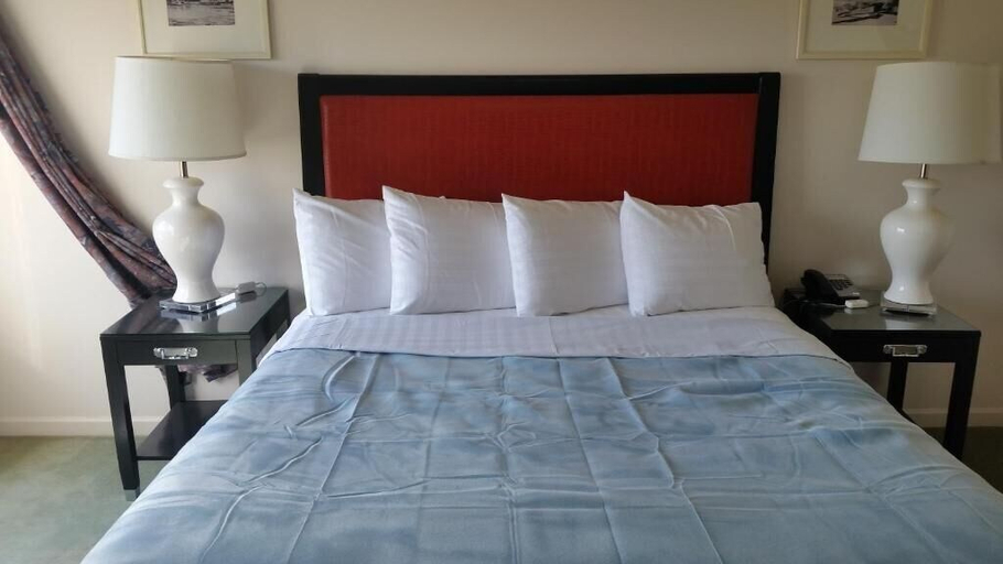 Bedroom 3, Orca Inn Suites, Whatcom