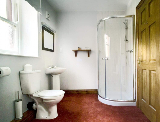Bathroom 4, The Kings Arms, Cumbria